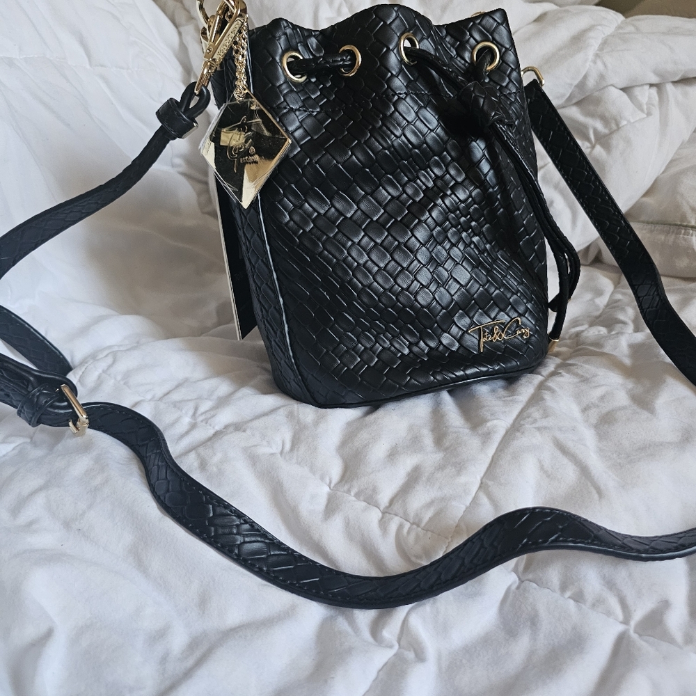 Black vegan leather bucket purse